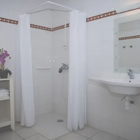 L'aptois Hotel Apt